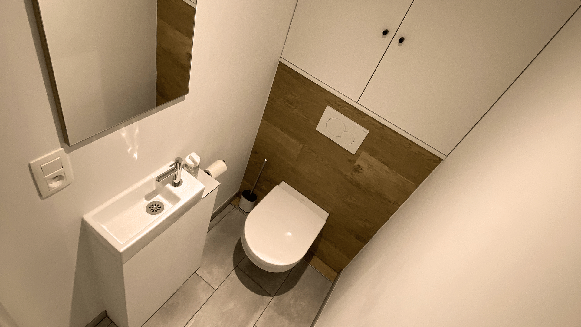 Espace de vie ouvert et lumineux de l'appartement